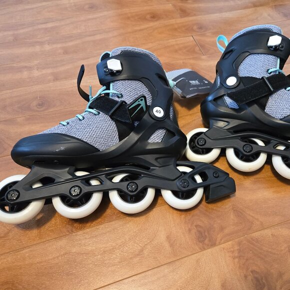 Roller skates - Picture 1 of 3